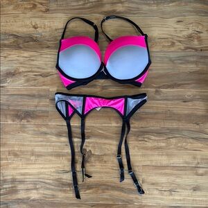 Victoria's Secret Pink and Black Bra and Garter Set
